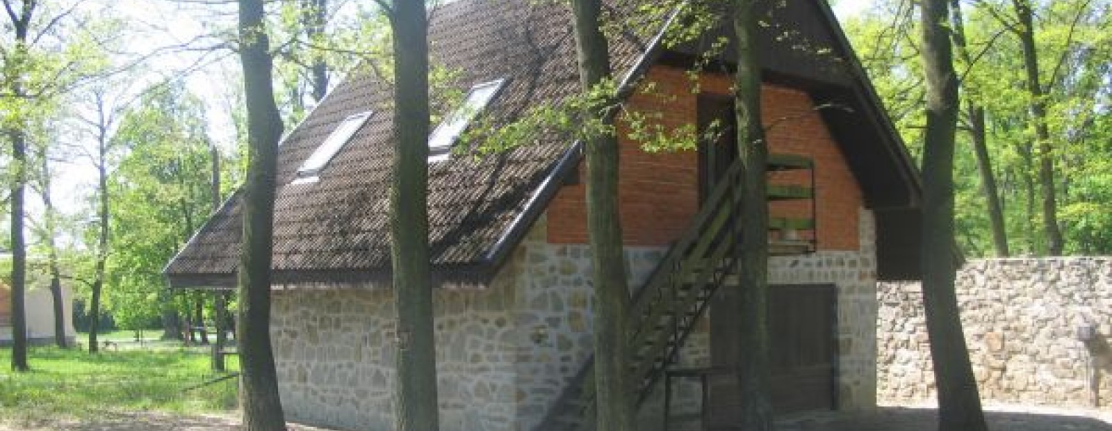 Camping faházak 